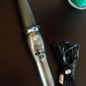 T3 Featherweight Tapered Curling Wand
